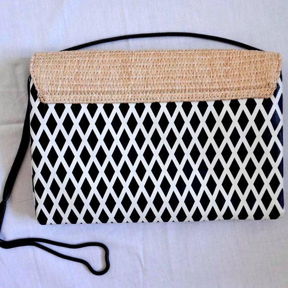 $90 WITCHERY black/white RATTAN CLUTCH snake chain shoulder CROSS-BODY handbag ♡ - Picture 7 of 10